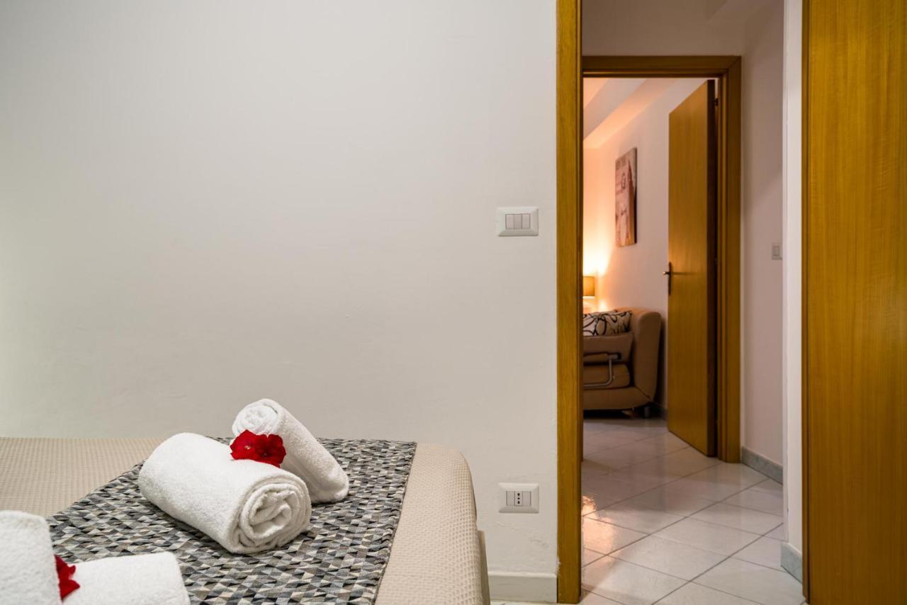 Loft Baia Di Letojanni Apartman Kültér fotó
