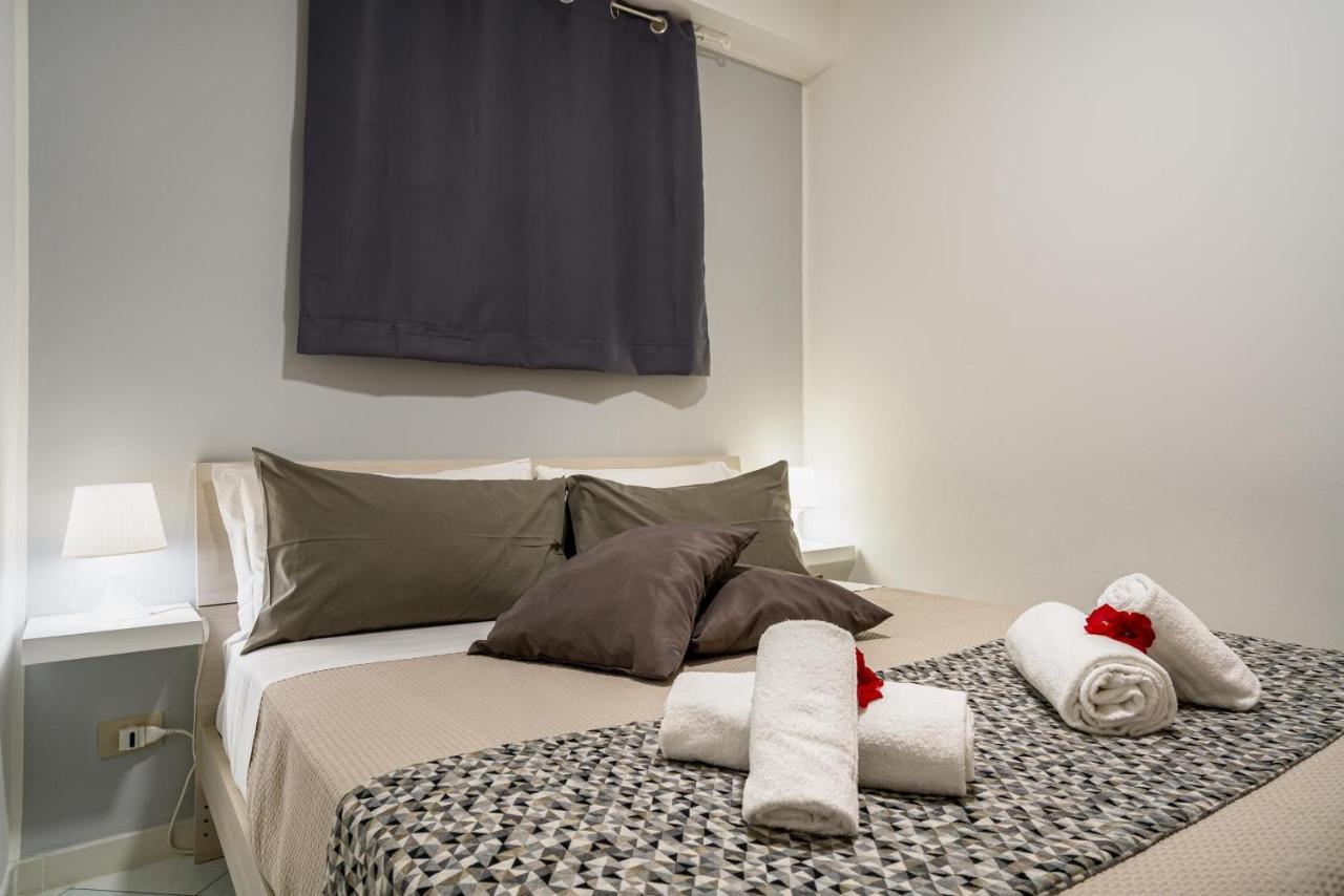 Loft Baia Di Letojanni Apartman Kültér fotó