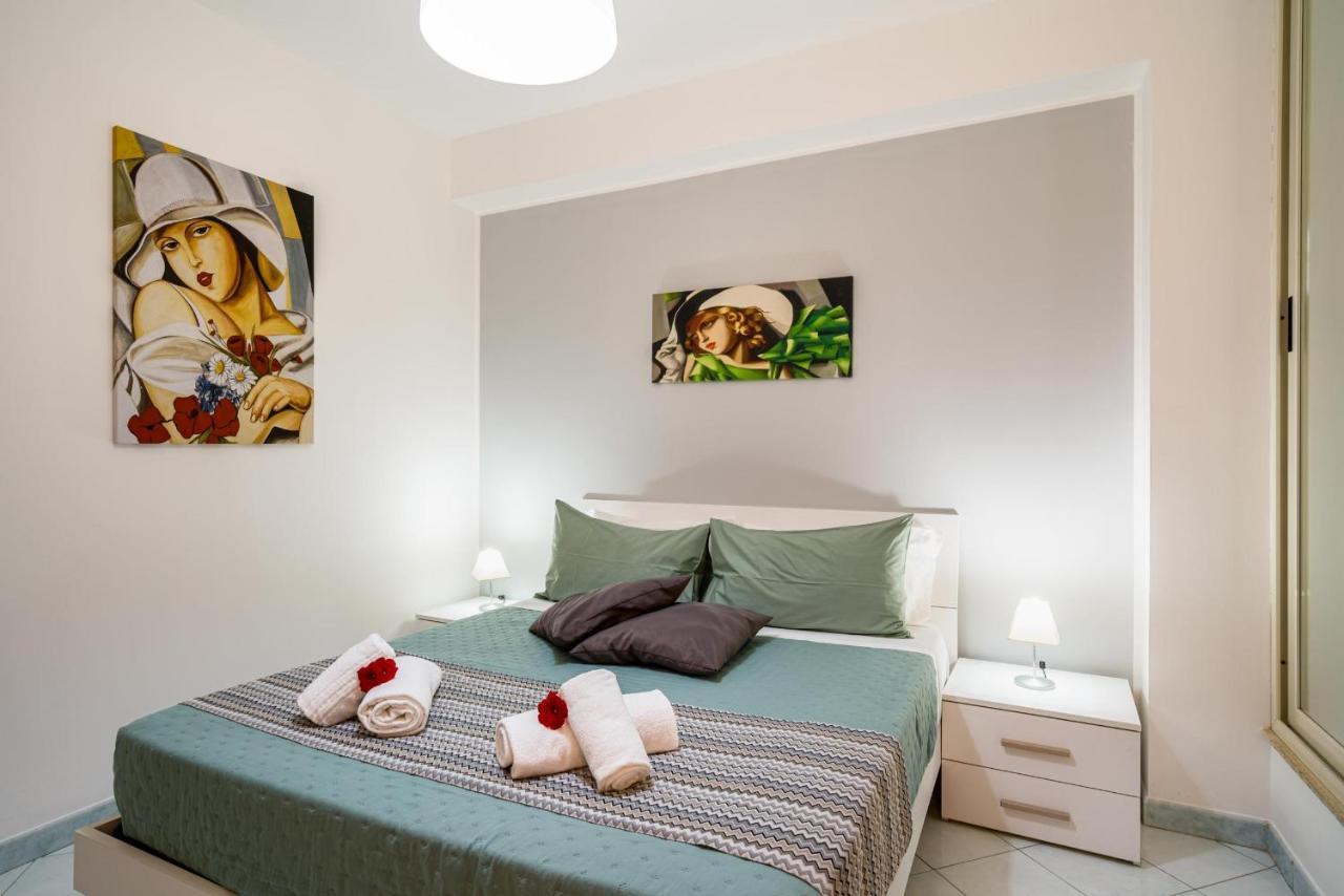 Loft Baia Di Letojanni Apartman Kültér fotó